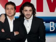 Украина никогда и никуда не поставляла никаких фосфорных бомб, заявил Зеленский
