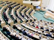 Член Совфеда РФ: любые революции, любые митинги ни к чему хорошему не приводят