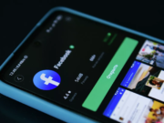 В работе Facebook, Instagram и WhatsApp произошел сбой